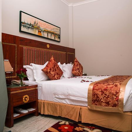 Tiffany Diamond Hotels Ltd - Makunganya Dar es Salaam Extérieur photo