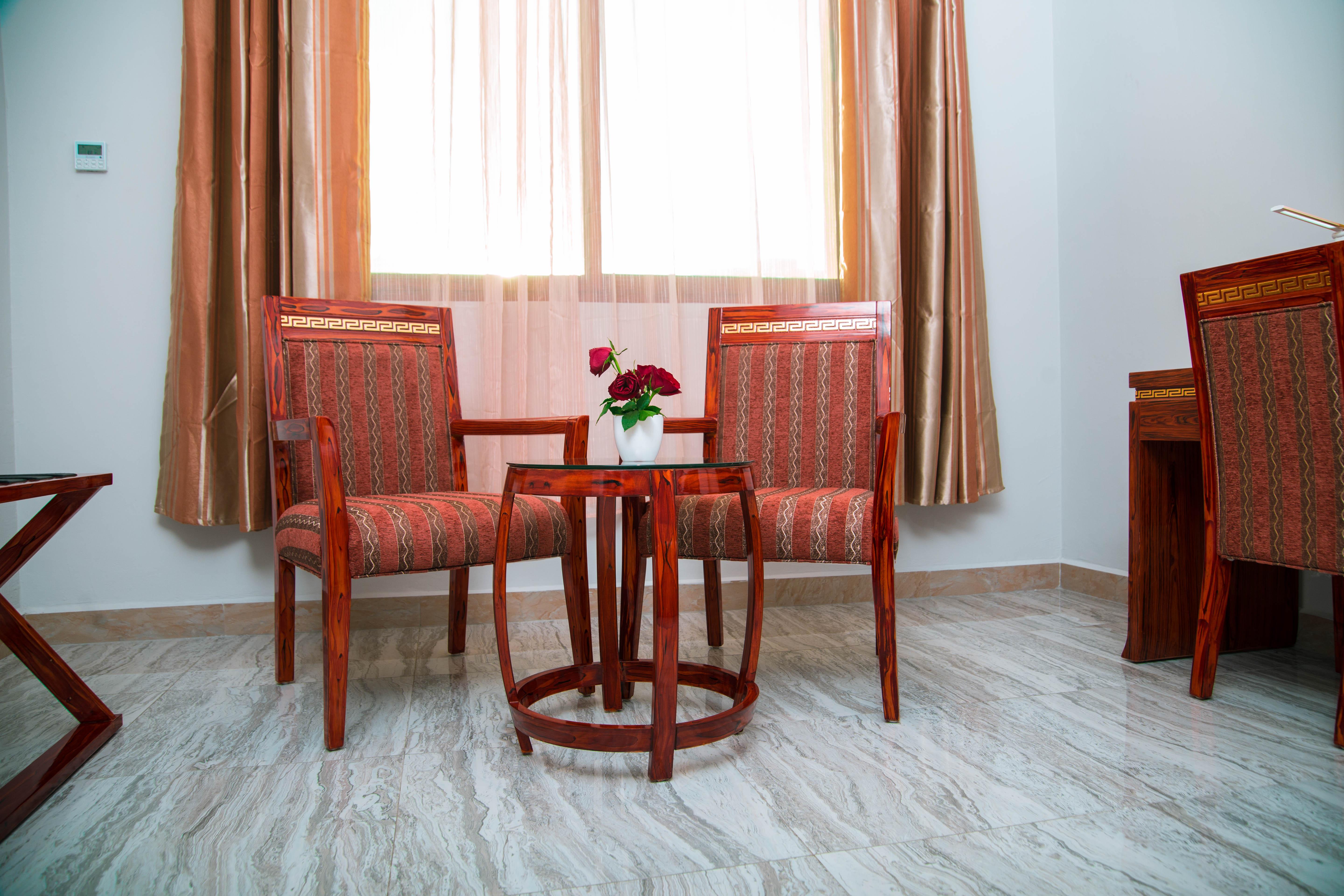Tiffany Diamond Hotels Ltd - Makunganya Dar es Salaam Extérieur photo