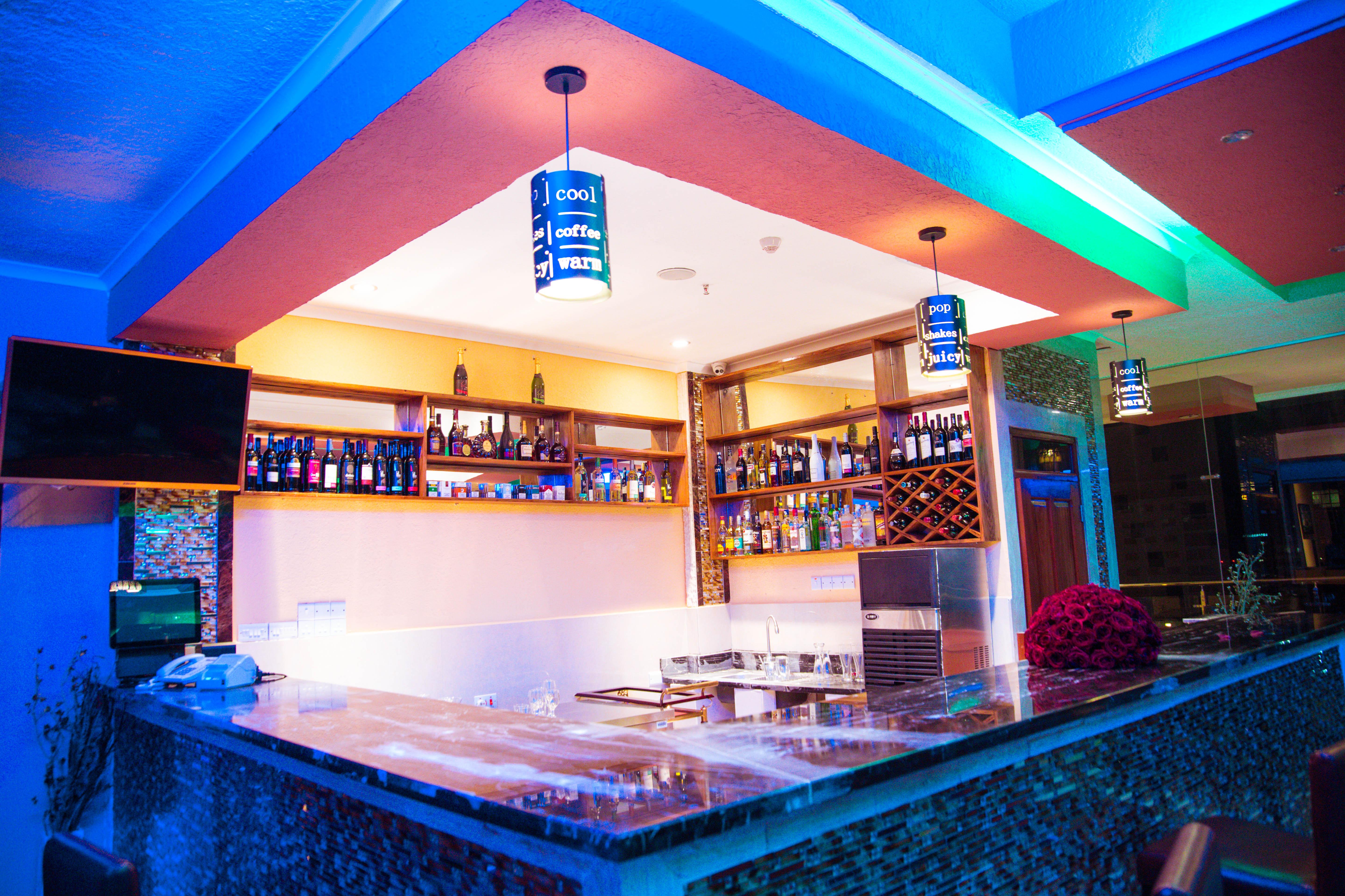 Tiffany Diamond Hotels Ltd - Makunganya Dar es Salaam Extérieur photo